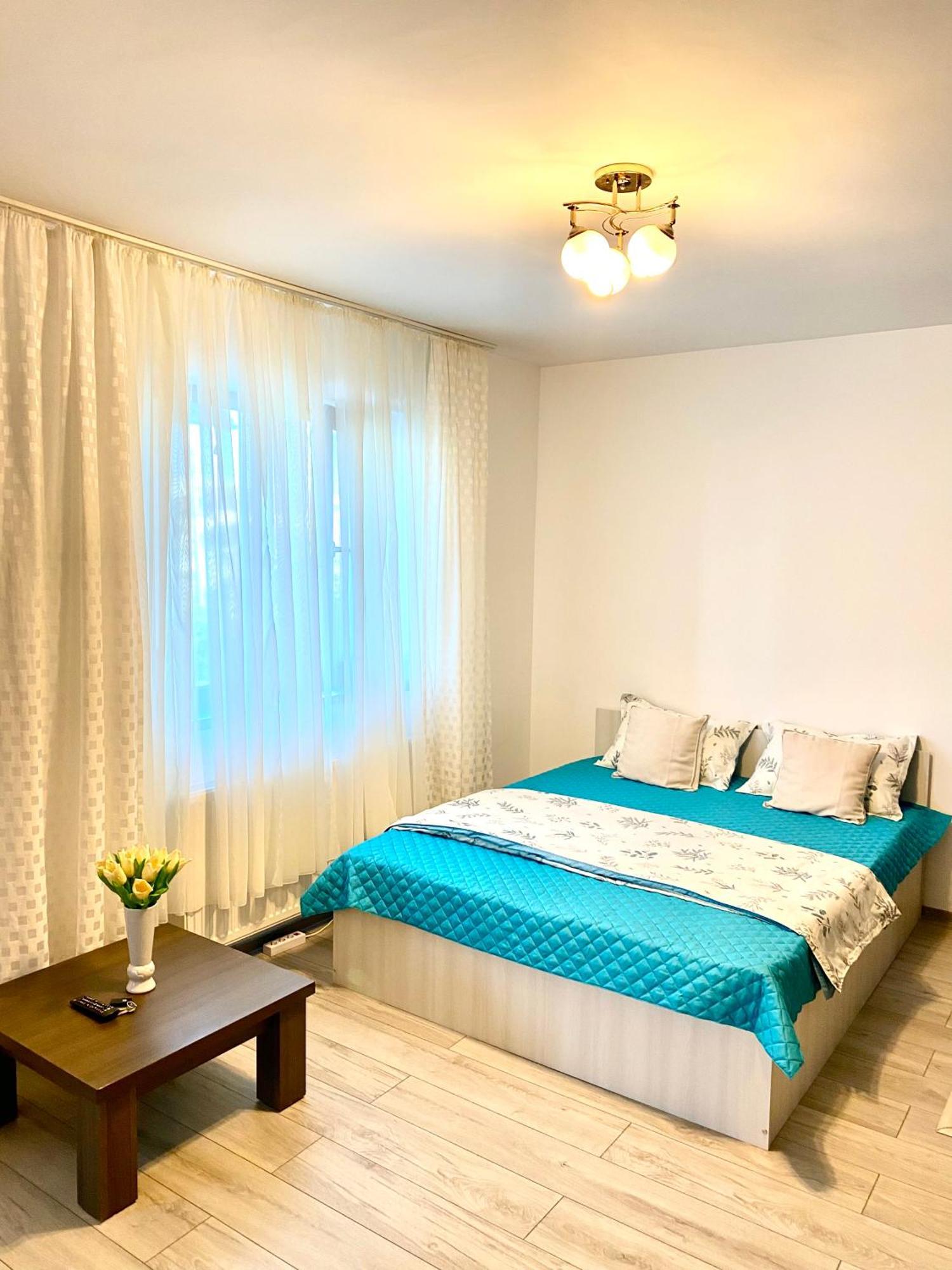 Апартаменты Garsoniera Trivale City Питешти Экстерьер фото